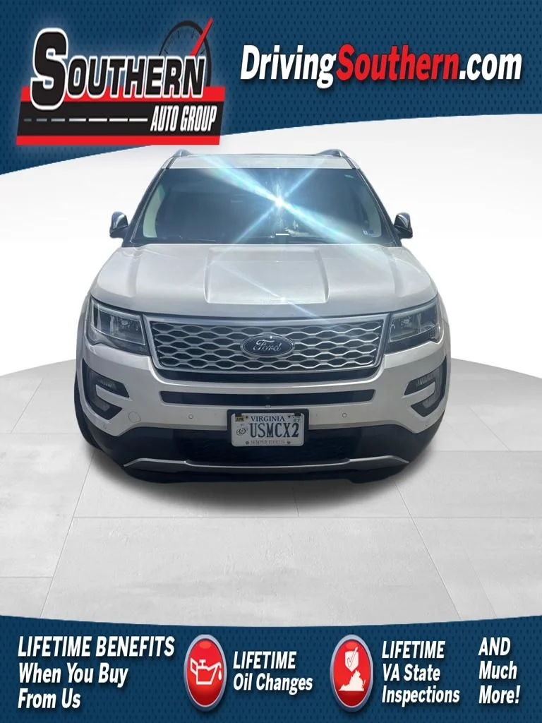 2017 Ford Explorer Platinum 4WD's photo
