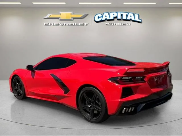 Used 2021 TORCH RED Chevrolet 2LT image 3
