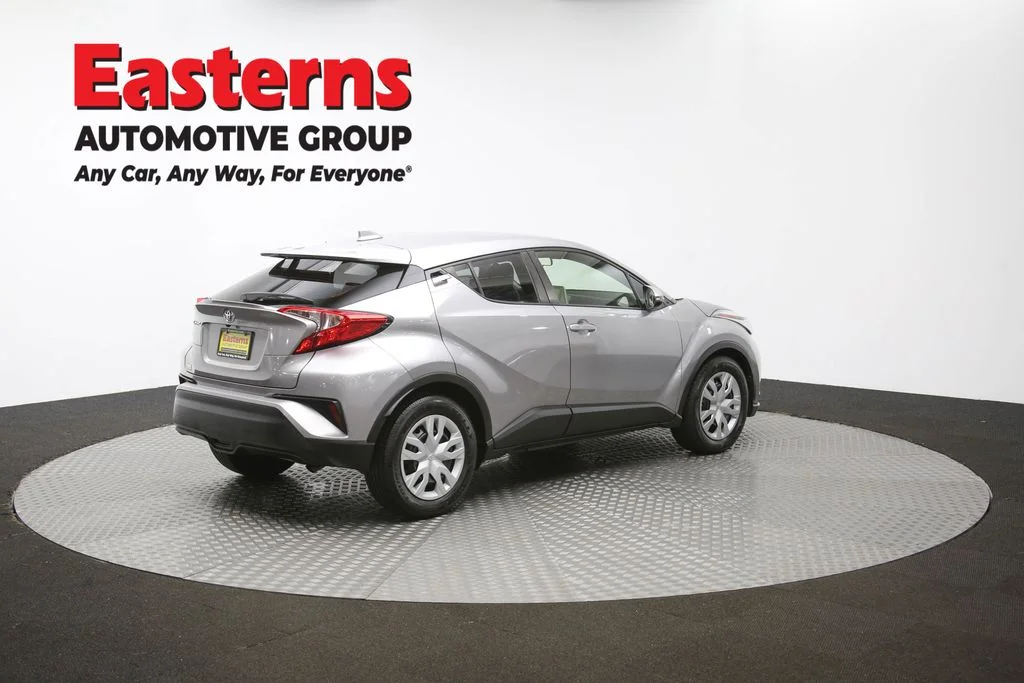 Used 2020 Silver Toyota LE image 38