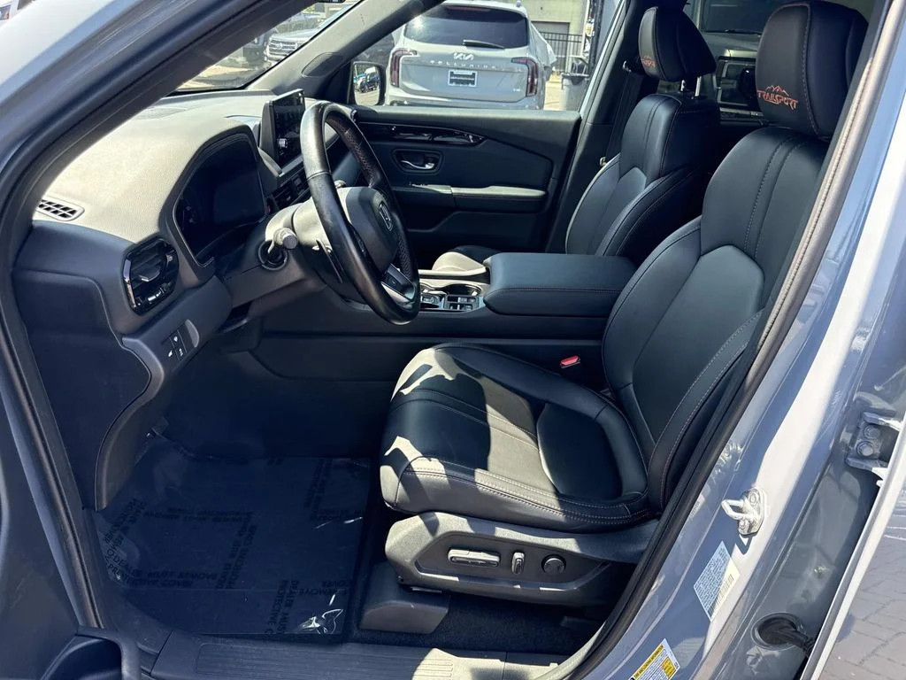 Used 2023 Gray Honda TrailSport image 16