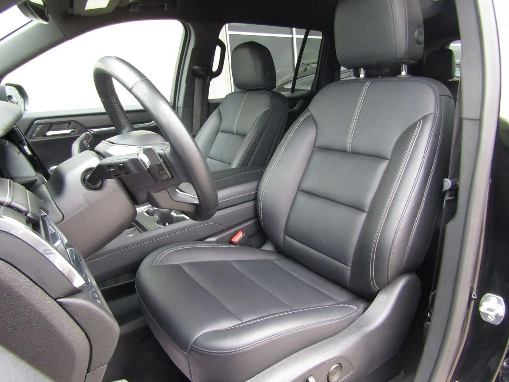 Used 2024 Black GMC Elevation image 25