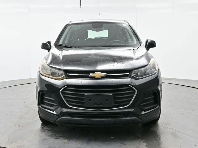 Used 2017 Chevrolet Trax LS with VIN 3GNCJKSB2HL261009 for sale in Anderson, SC