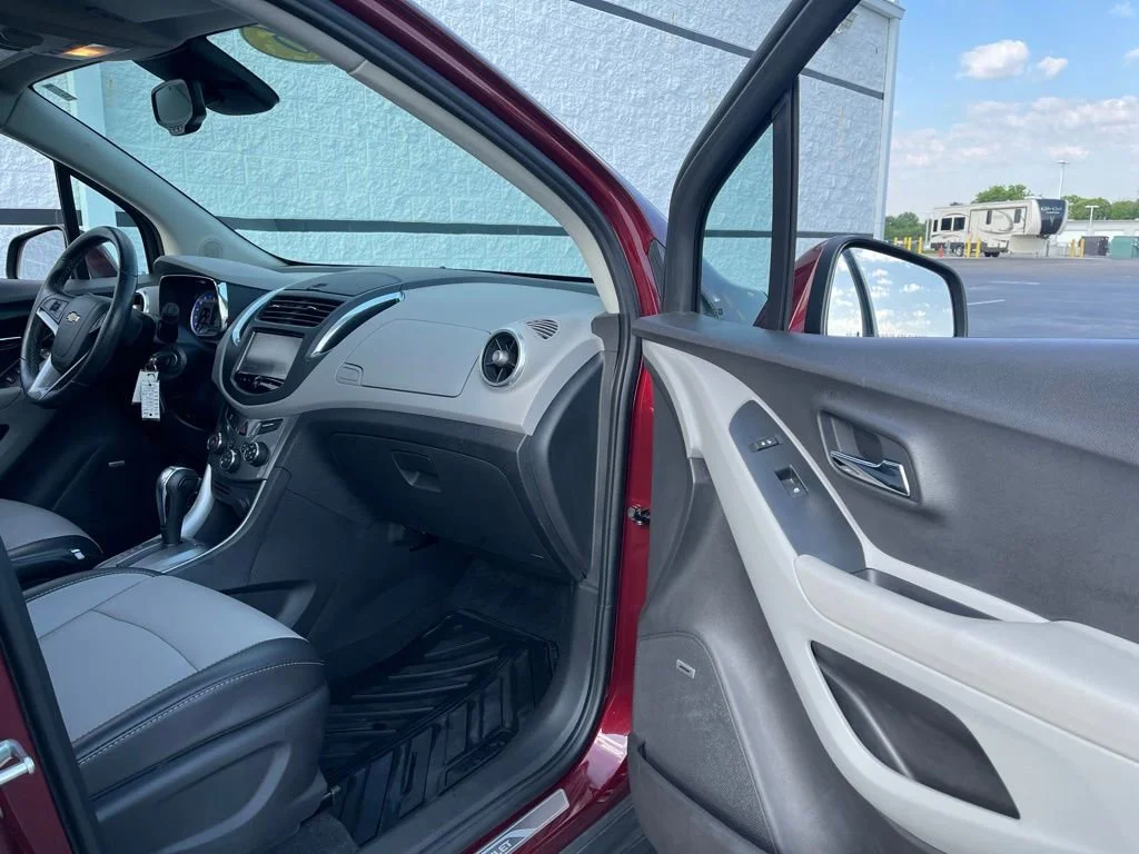 Used 2016 CRIMSON METALLIC Chevrolet LTZ image 29