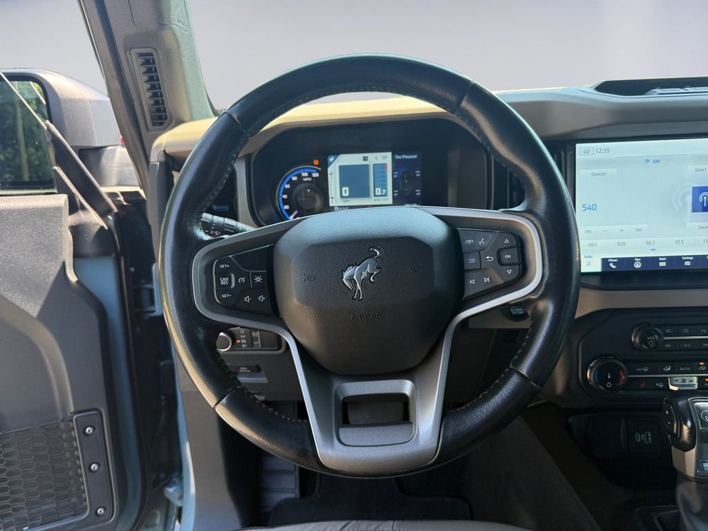 Used 2022 Blue Ford Wildtrak image 14