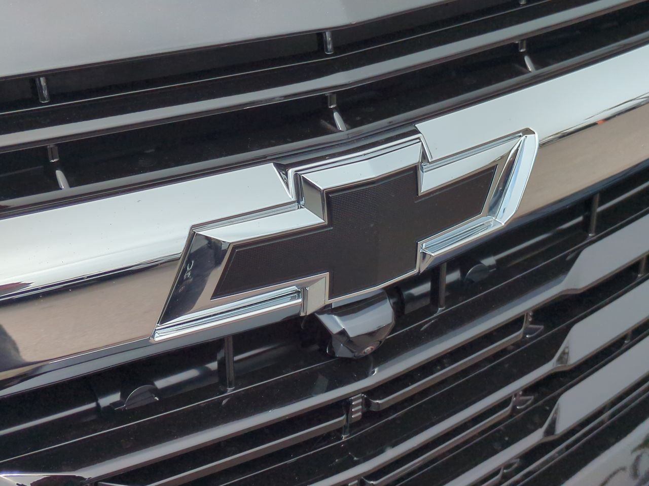 2026 Chevrolet Suburban LS - Photo 30