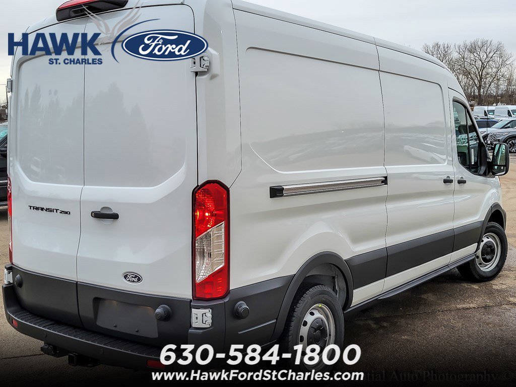 New 2026 Oxford White Ford Cargo Van image 7