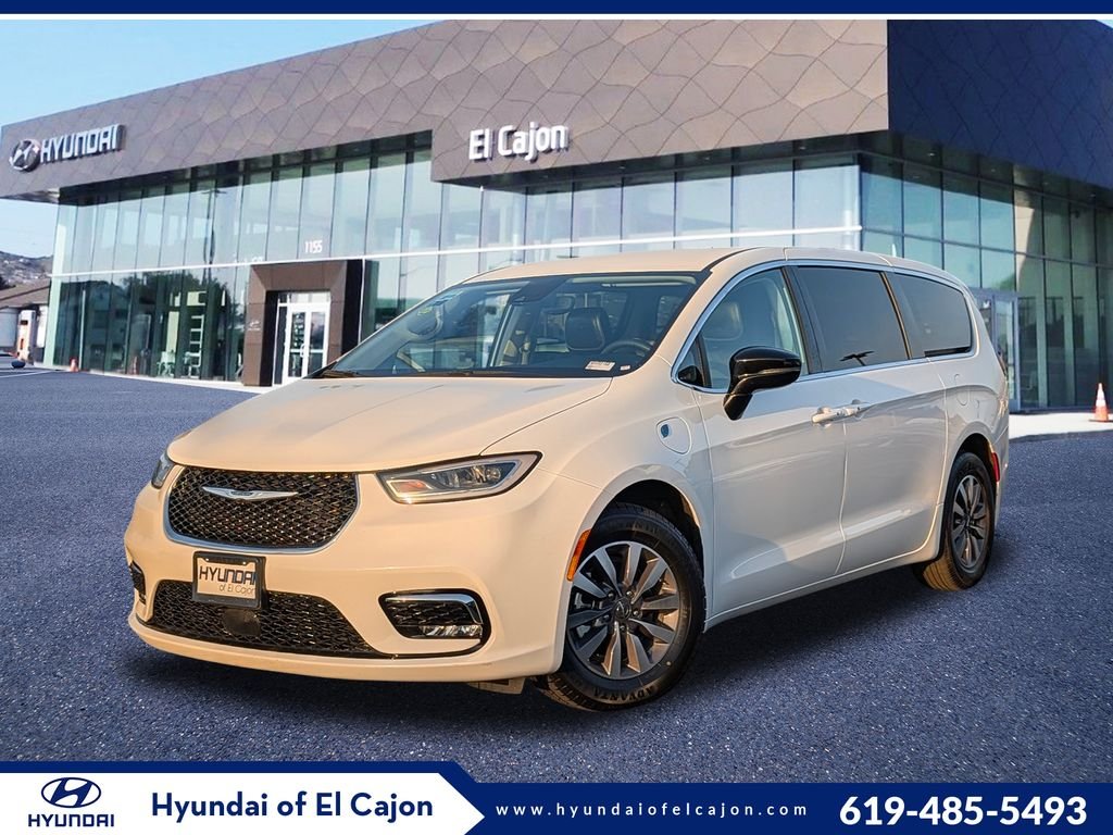 2024 Chrysler Pacifica