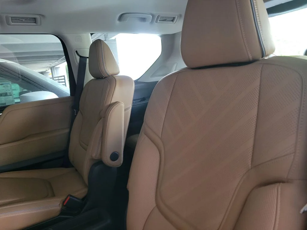 New 2027 DYNAMIC METAL INFINITI Luxe 2WD image 14