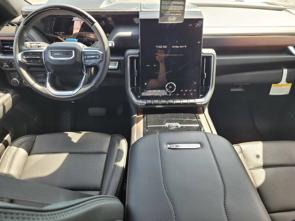 2026 GMC Yukon XL Denali - Photo 11