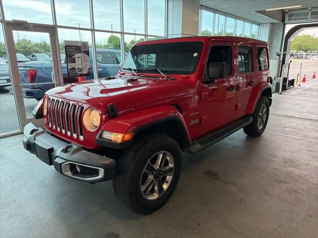 Used 2021 Firecracker Red Jeep Unlimited Sahara image 12