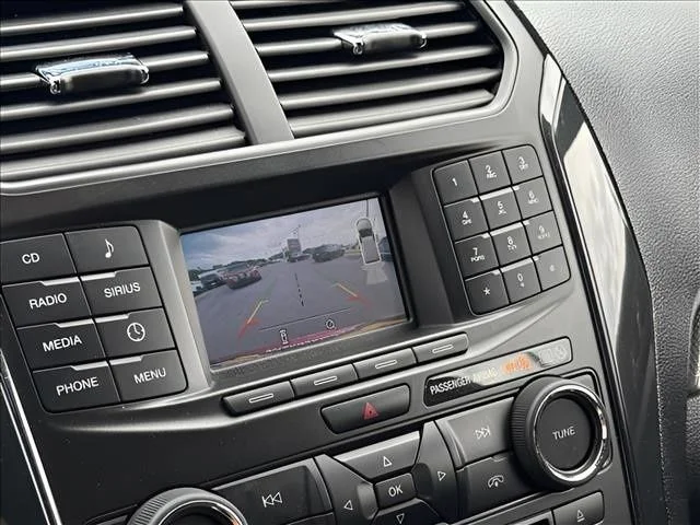 Used 2017 Red Ford XLT image 25