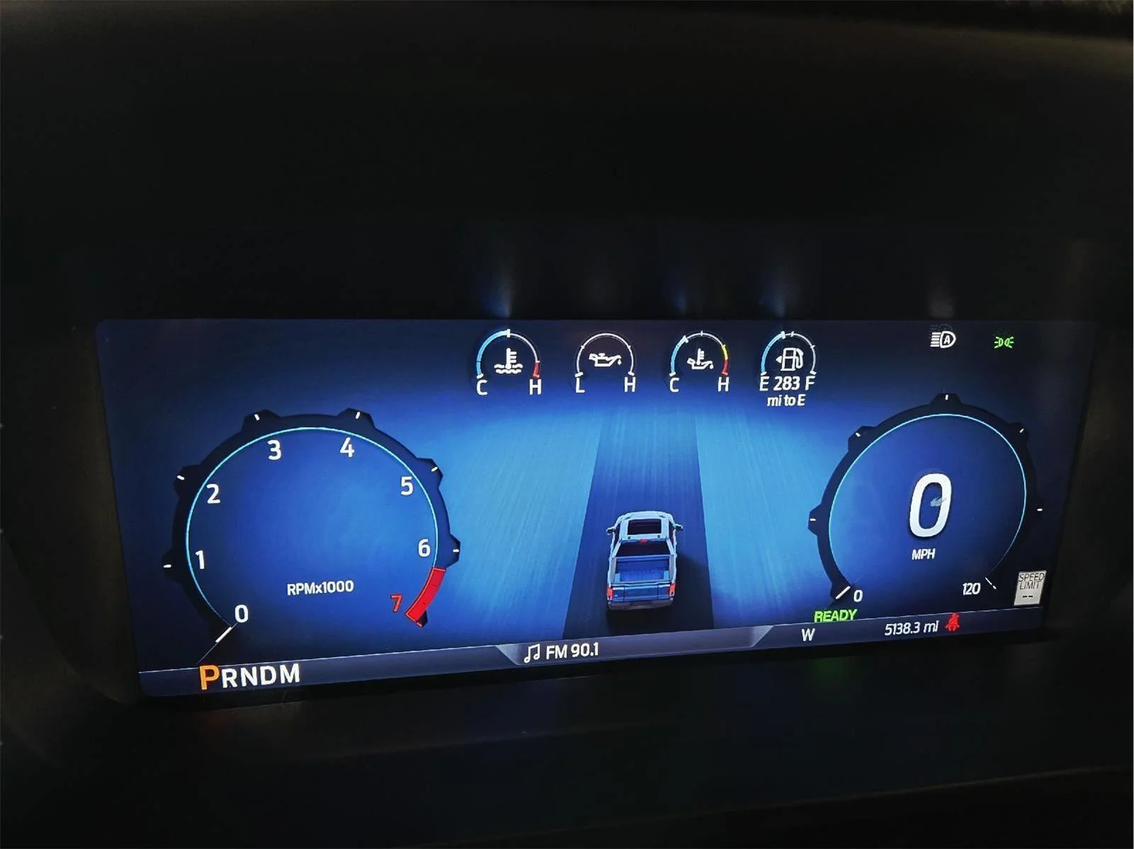 Used 2025 Atlas Blue FORD XLT image 26
