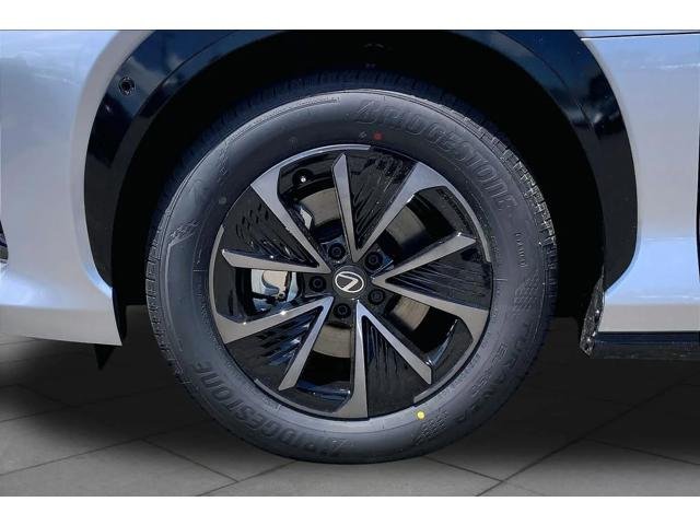 New 2026 Iridium Lexus PREMIUM AWD image 18