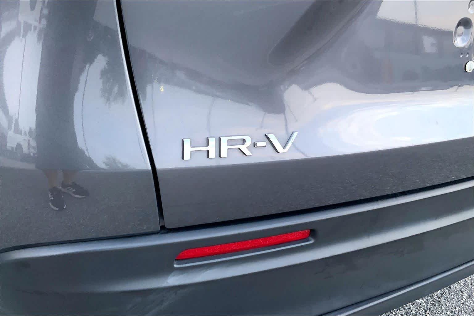 Used 2024 Modern Steel Metallic Honda LX image 30