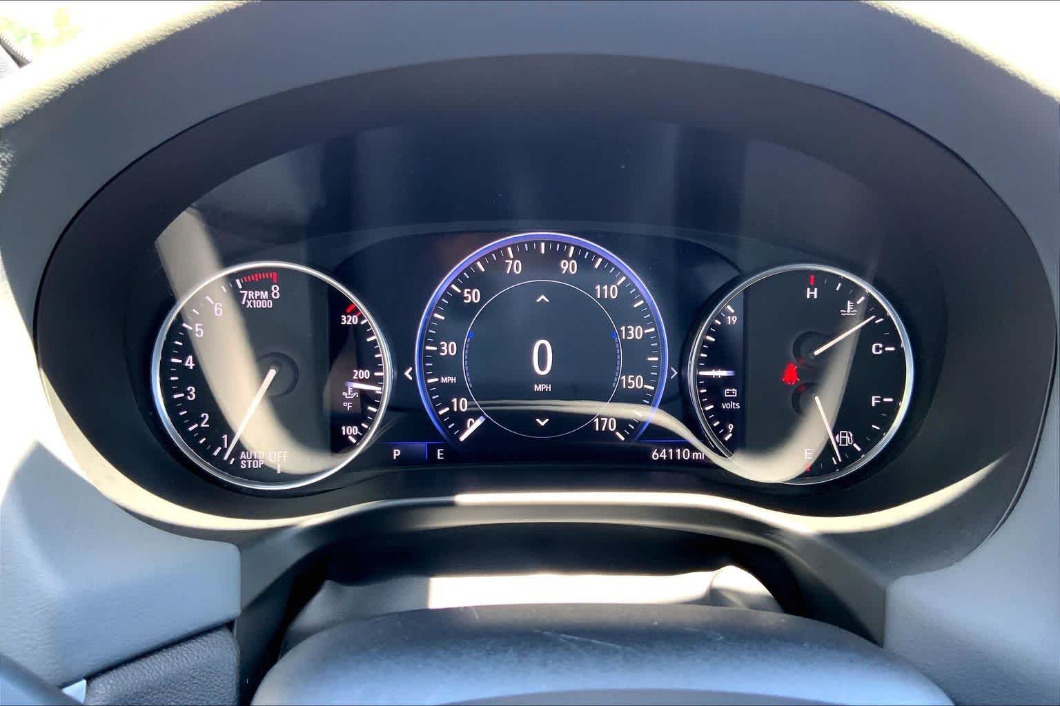 Used 2022 Summit White Buick Premium image 26