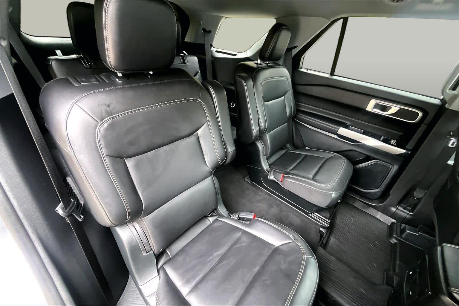 Certified Used 2023 Carbonized Gray Metallic Ford XLT image 20