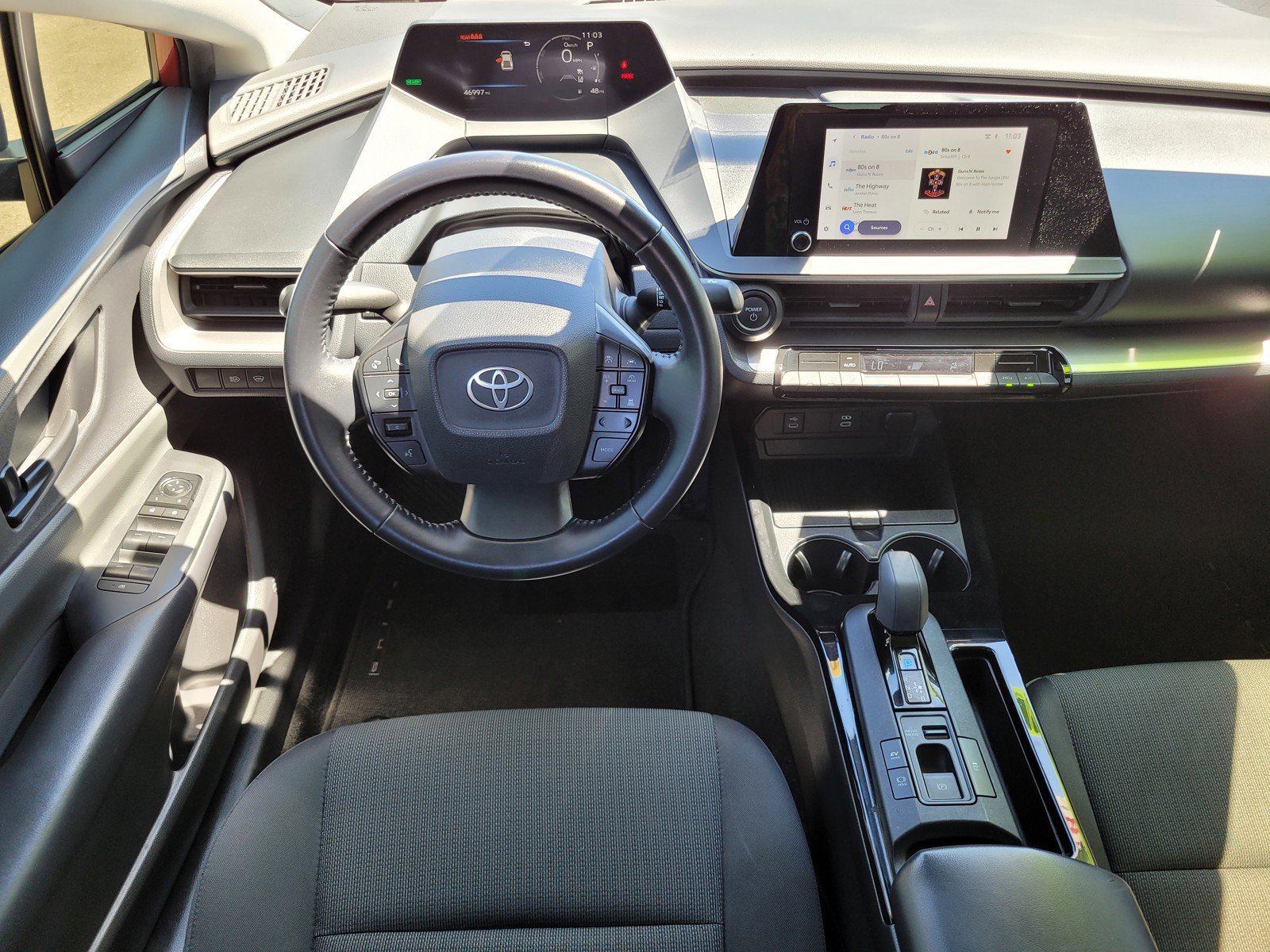 Used 2023 Red Toyota  image 13