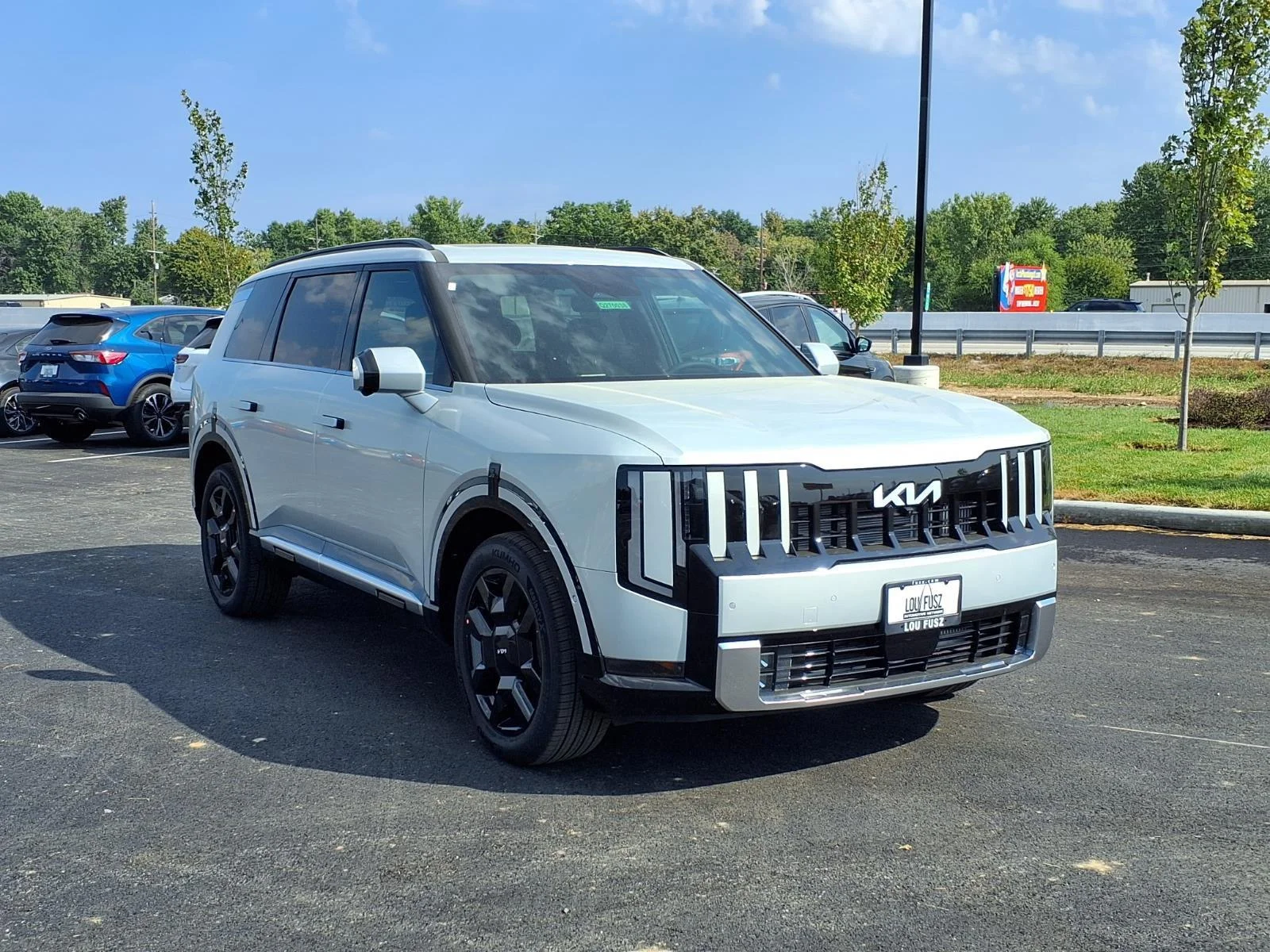 New 2027 Ivory Silver Kia SX-PRESTIGE image 19