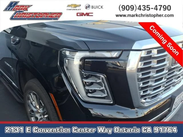 Used 2025 Onyx Black GMC Denali image 2