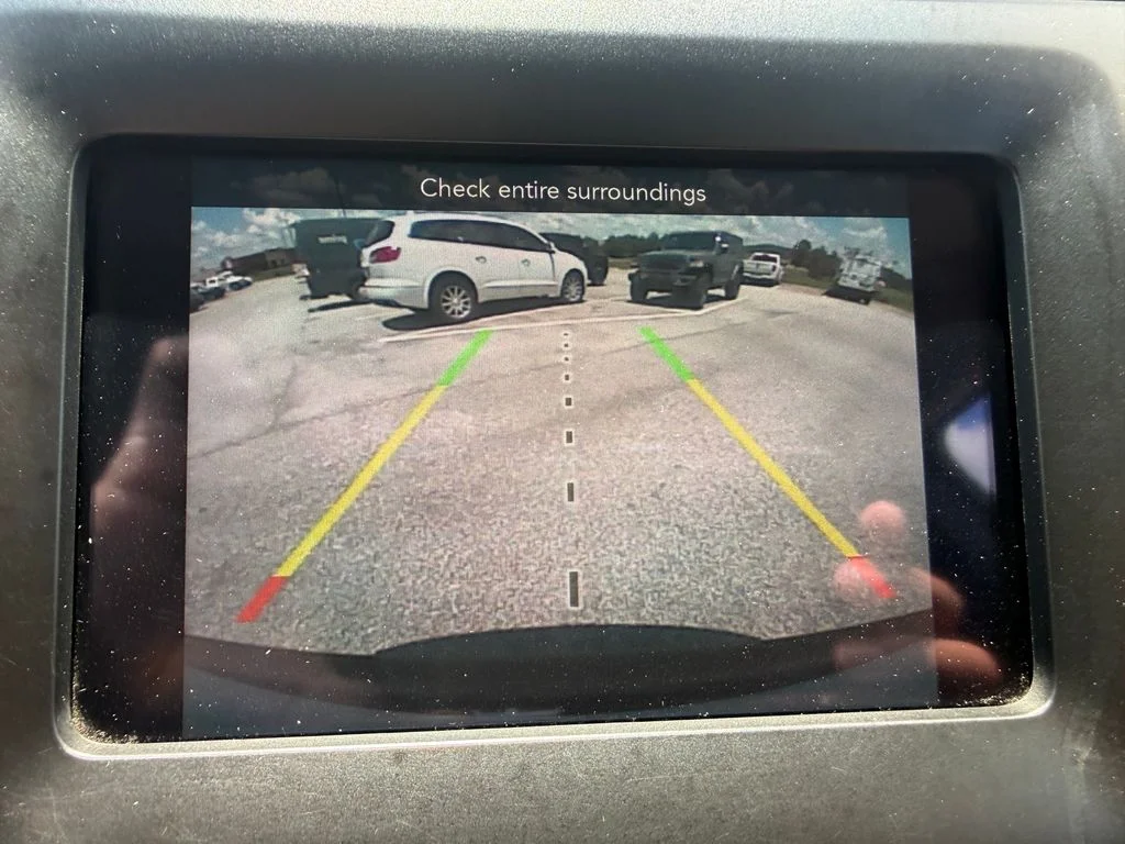 Used 2019 Silver Jeep Latitude Plus image 12