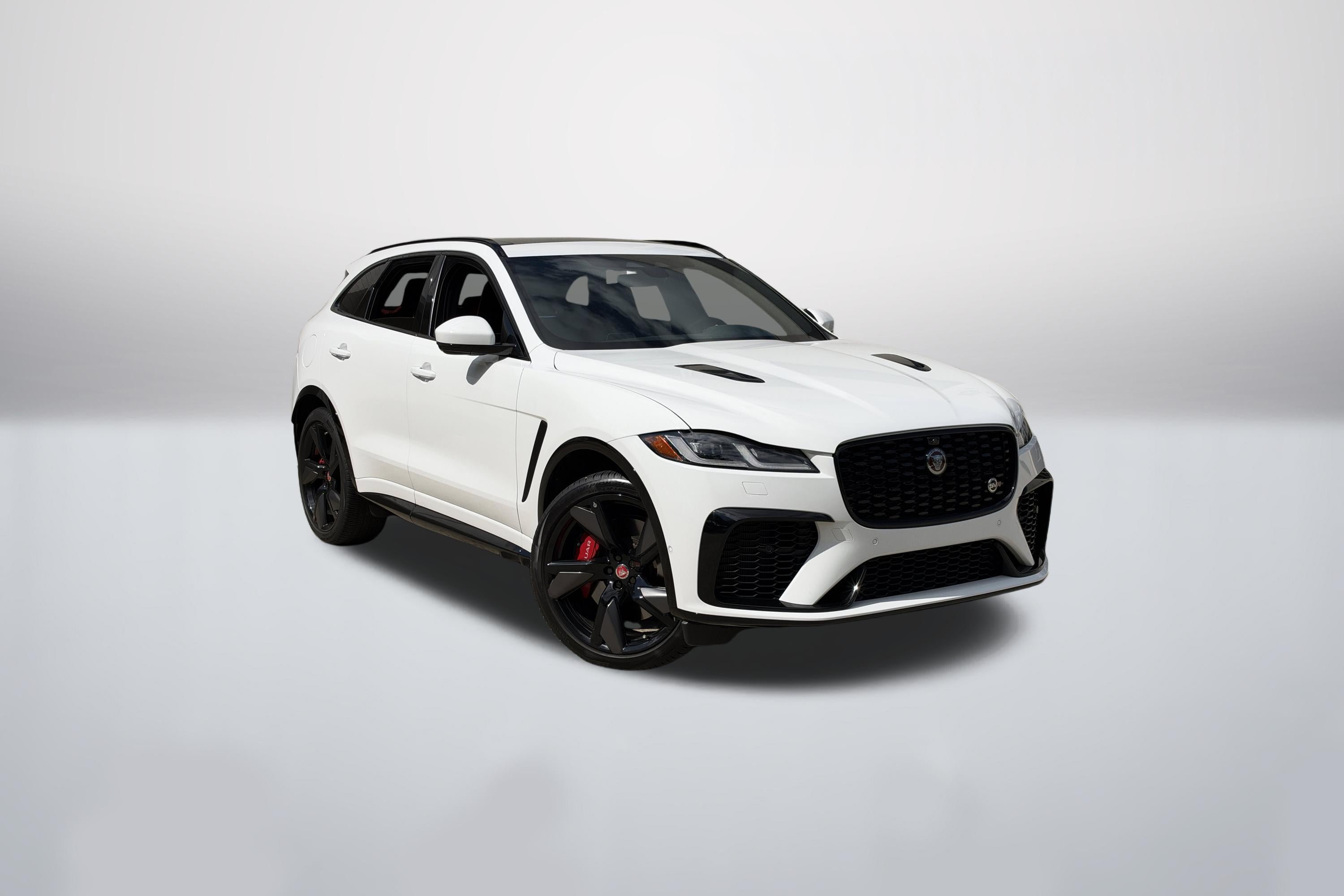 Used 2022 Fuji White Jaguar SVR image 1