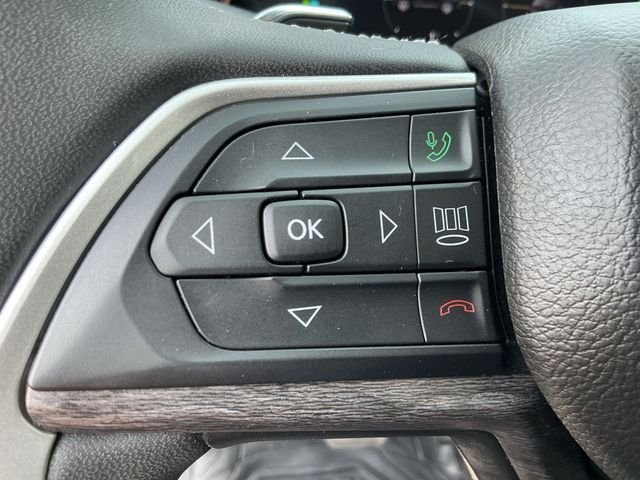 Used 2022 White Jeep 4xe image 19