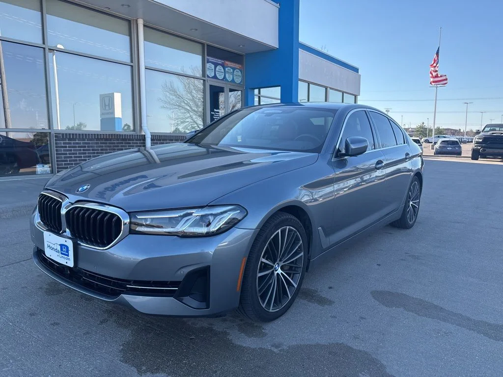 2022 BMW 5 Series 540i xDrive Sedan's photo