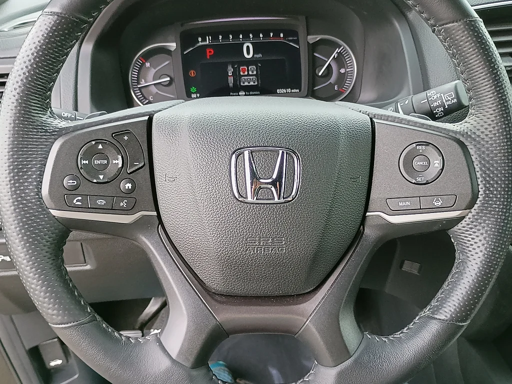 Certified Used 2023 Crystal Black Pearl Honda EX-L image 19