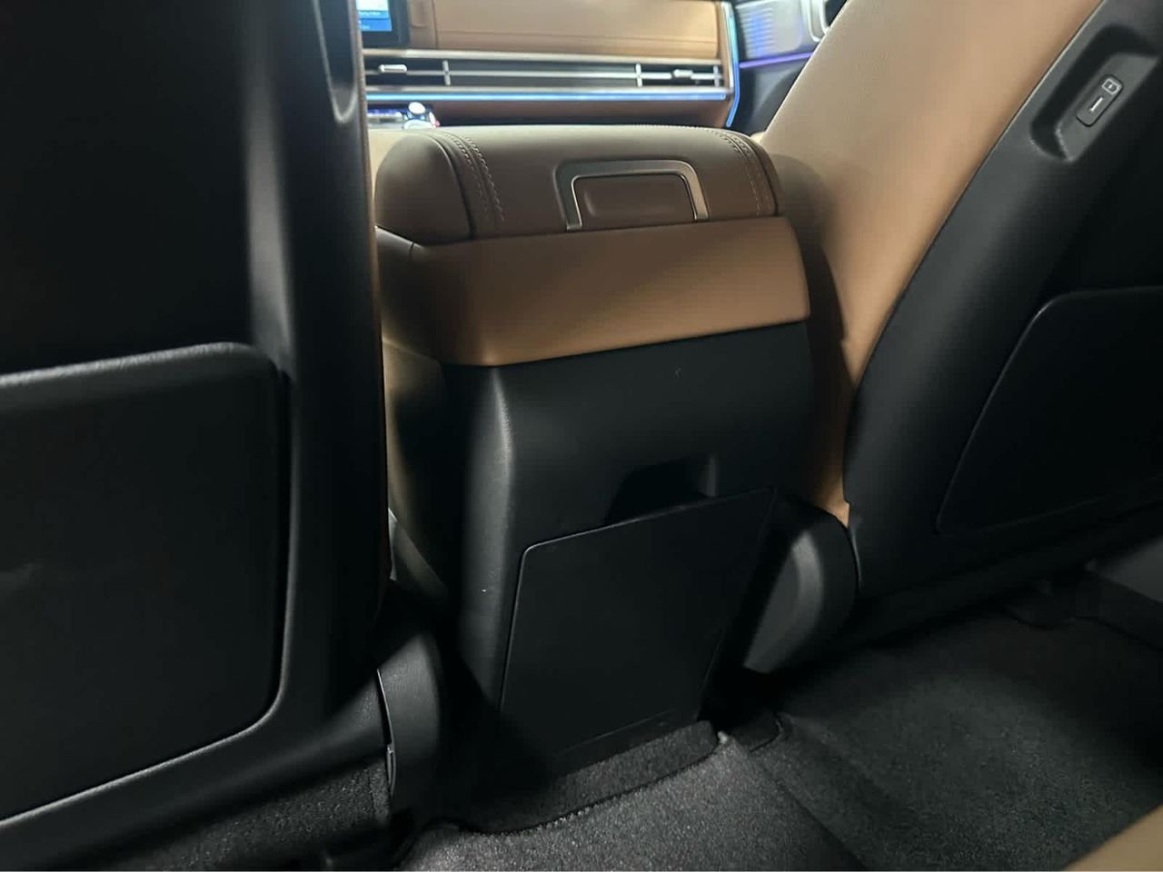 New 2026 Ecotronic Gray Hyundai Limited AWD image 31