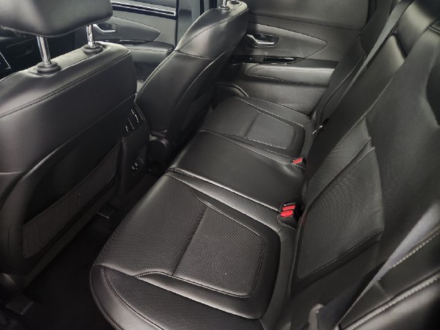 2024 Hyundai Santa Cruz Limited - Photo 16