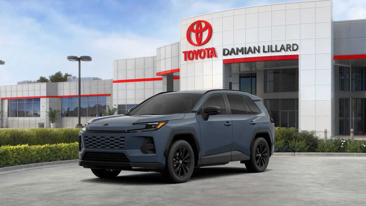 2026 Toyota RAV4 Hybrid SE AWD's photo