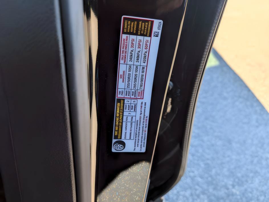 Used 2026 Mineral Black INFINITI LUXE image 23