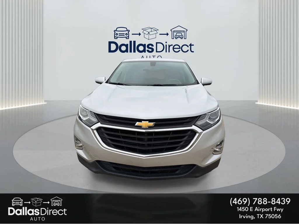 Used 2018 Silver Ice Metallic Chevrolet LT image 3