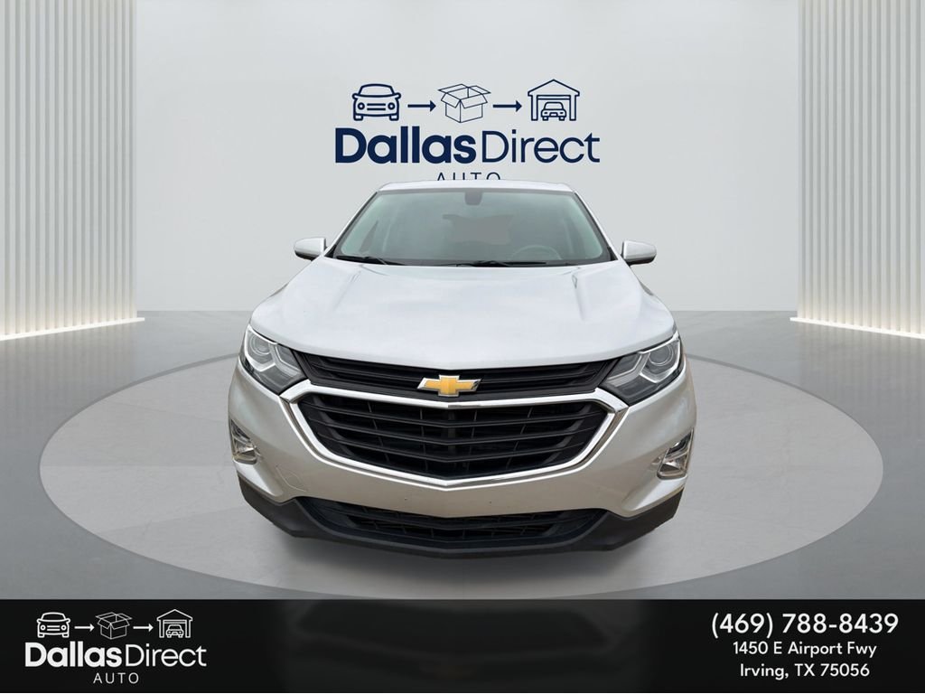 Used 2018 Silver Ice Metallic Chevrolet LT image 3