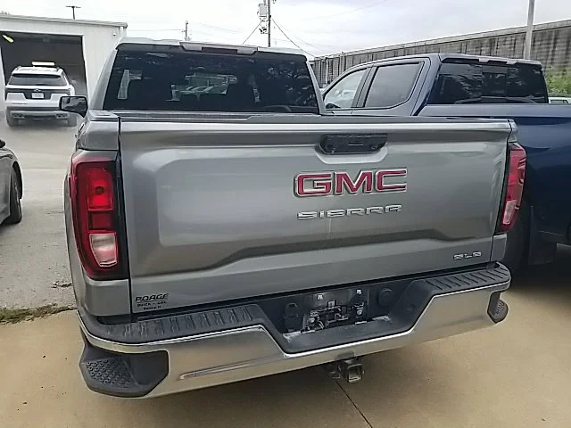 Used 2024 Silver GMC SLE image 21