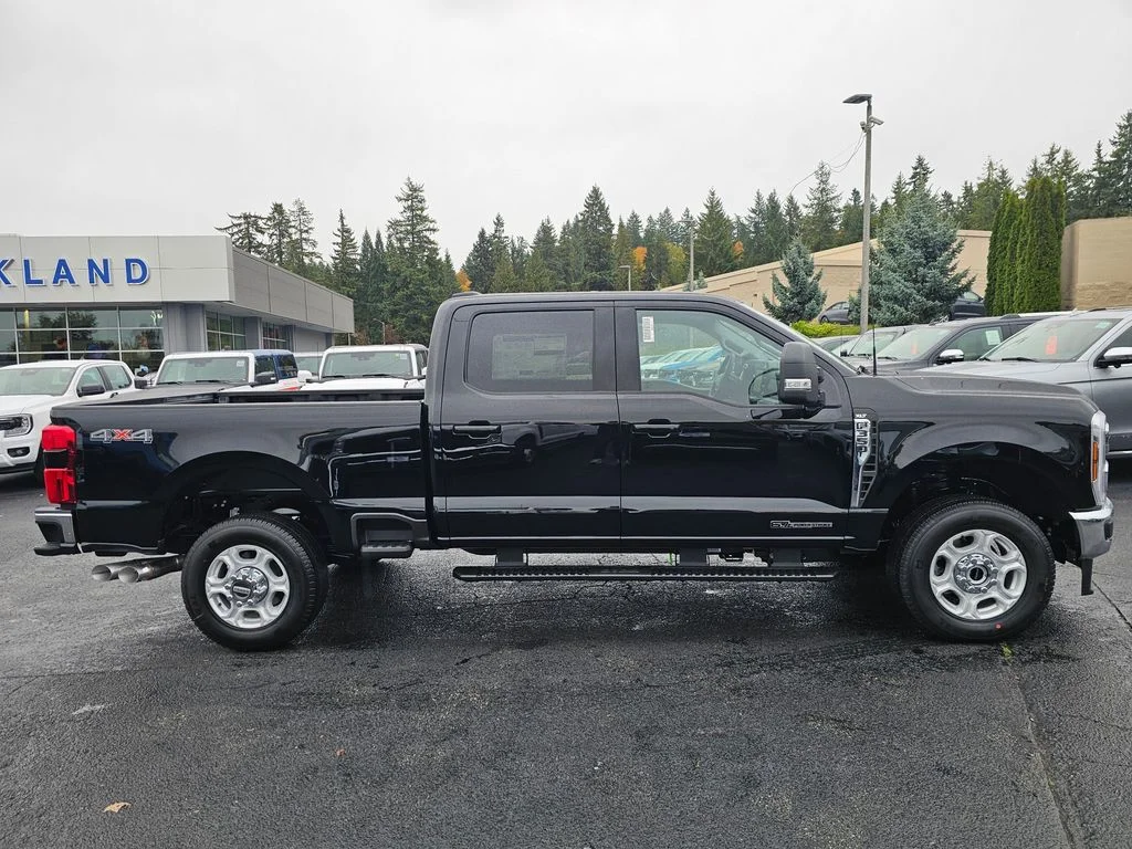 New 2026 Agate Black Metallic Ford F-350® XLT image 8
