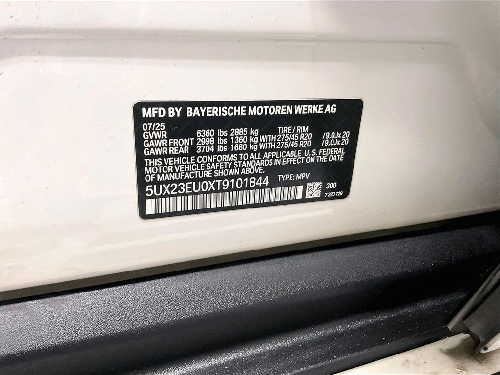 Used 2026 White BMW xDrive40i image 36
