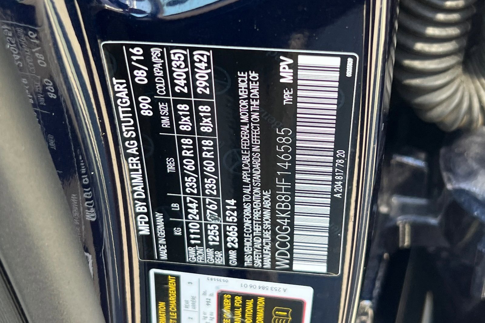 Used 2017 Lunar Blue Metallic Mercedes-Benz 300 image 33