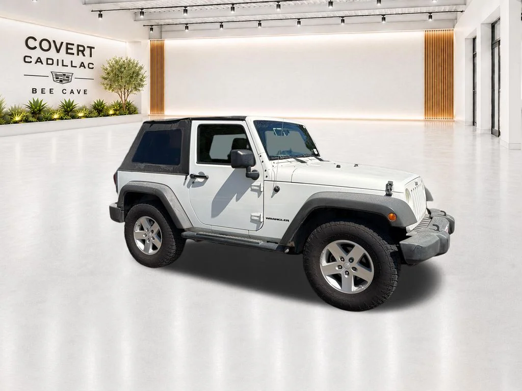 Used 2009 White Jeep X image 14