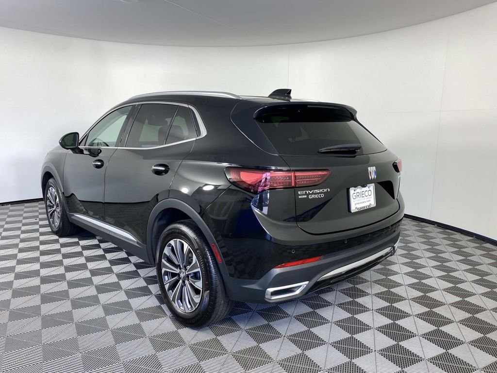 Used 2024 Black Buick Preferred image 6