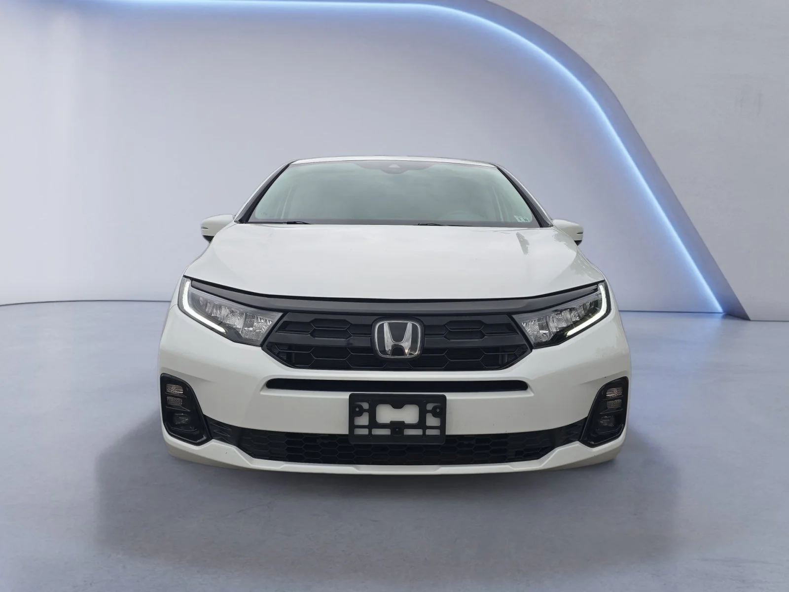 Certified Used 2025 Platinum White Pearl Honda ELITE image 33