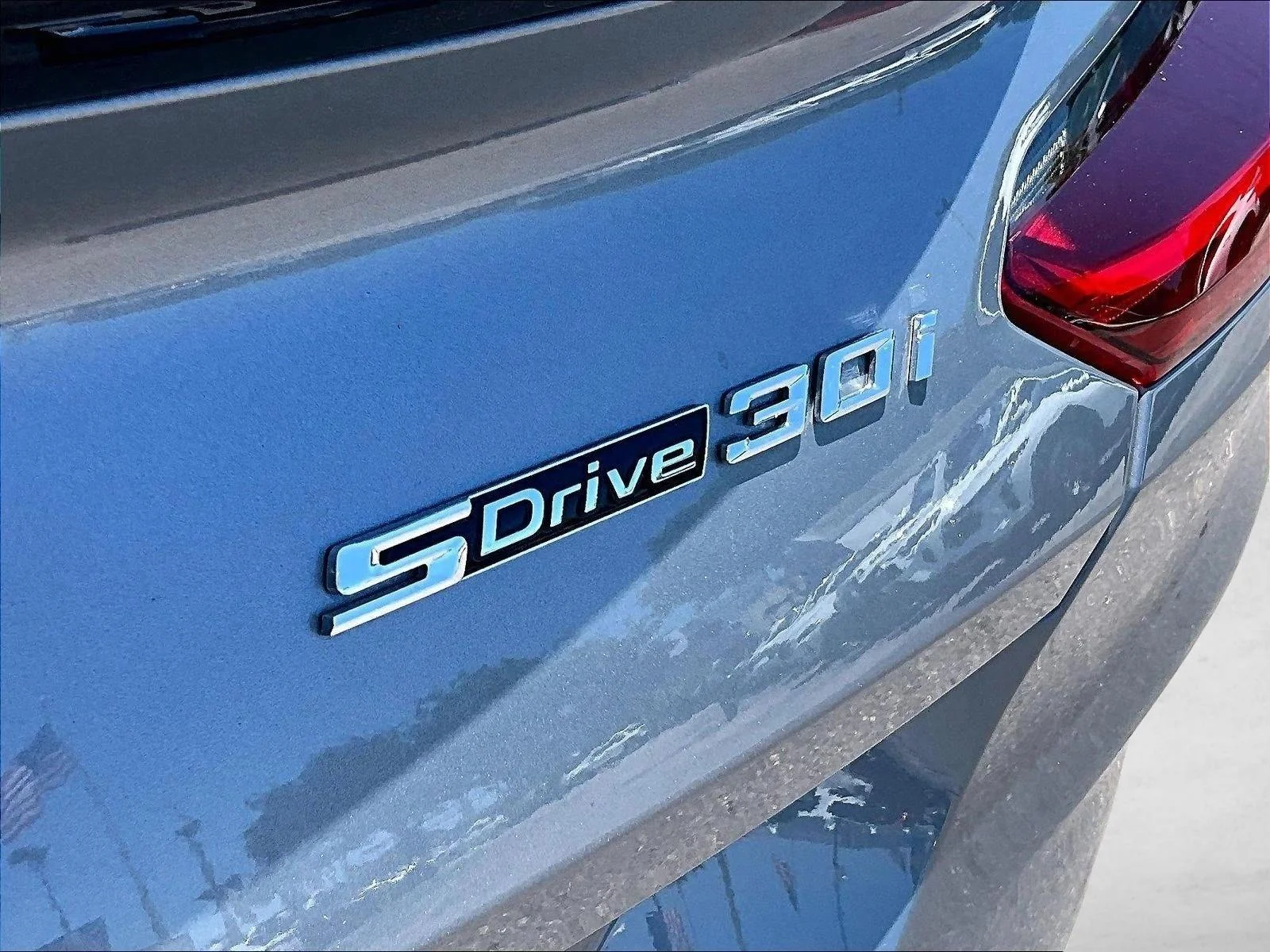 Used 2023 Skyscraper Grey Metallic BMW sDrive30i image 27