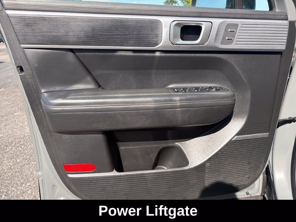 Used 2024 Hampton Gray Hyundai Limited image 12