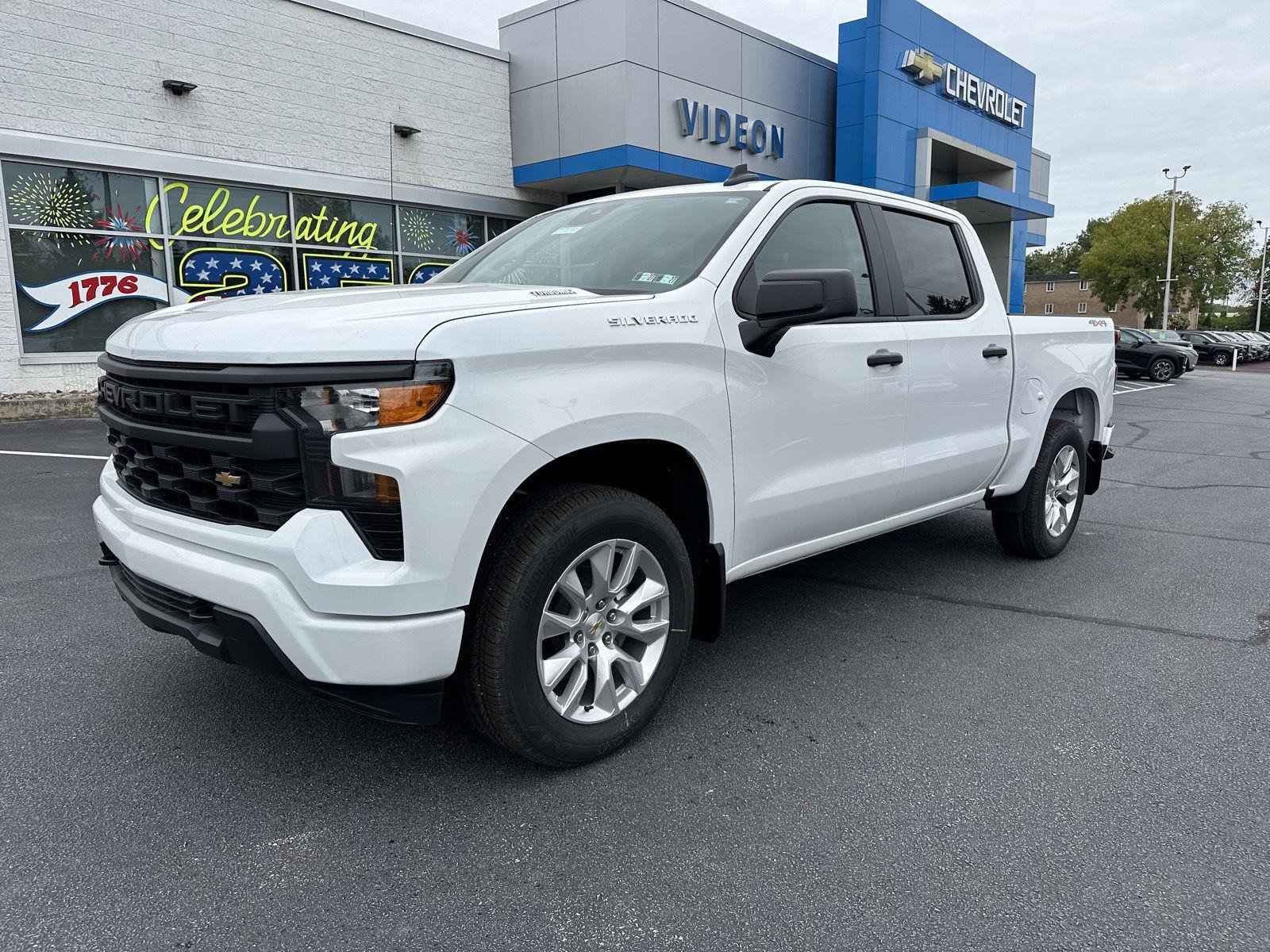 2026 Chevrolet Silverado 1500 Custom - Photo 3