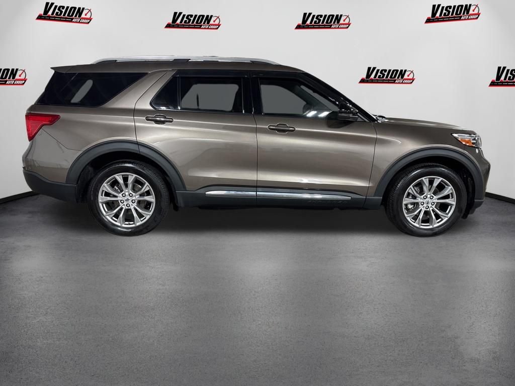 Used 2021 Gray Ford Limited image 4