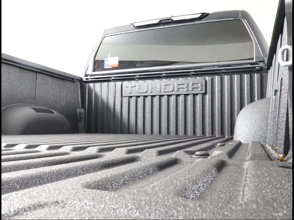 2026 Toyota Tundra SR5 - Photo 14