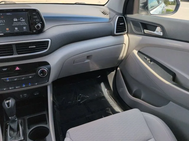 Used 2019 Silver Hyundai Value image 17