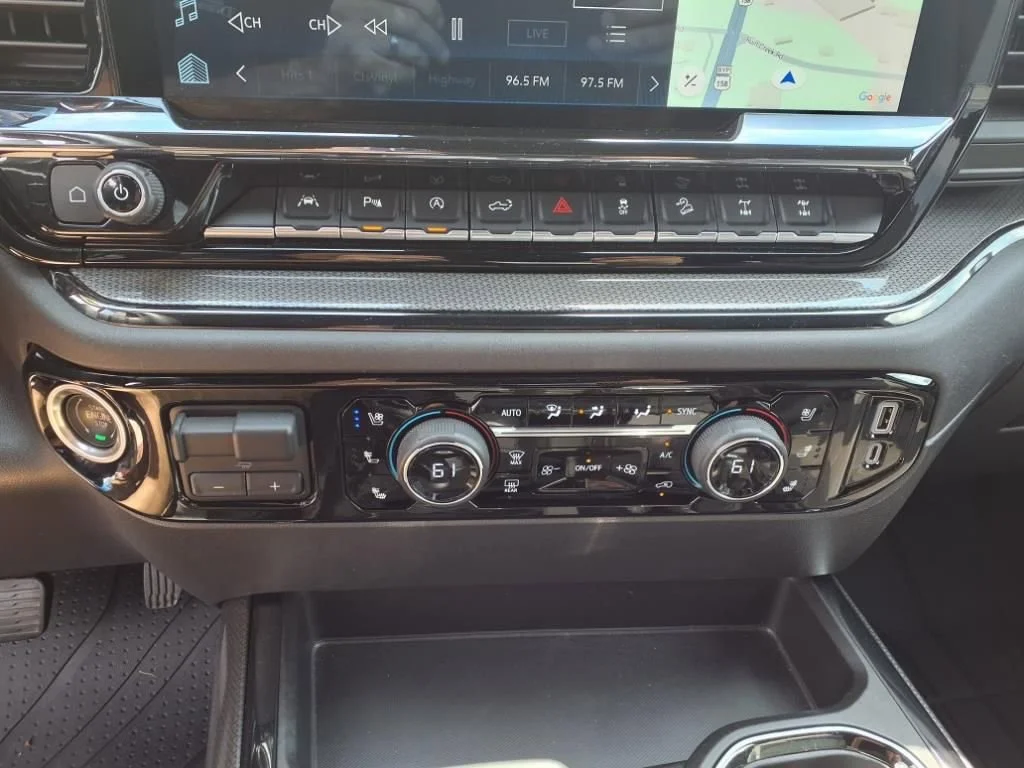 2023 Chevrolet Silverado 1500 ZR2 - Photo 22