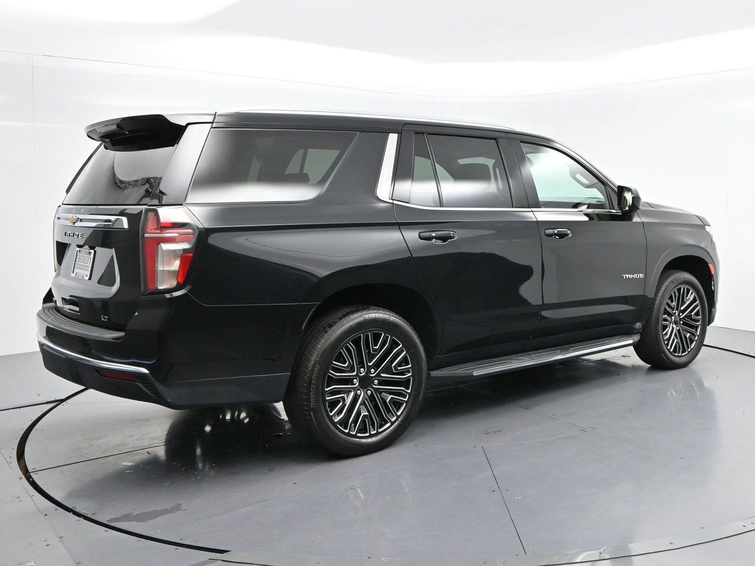 Used 2021 Black Chevrolet LT image 7
