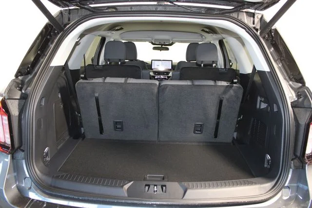 New 2026 Carbonized Gray Metallic Ford Active image 20